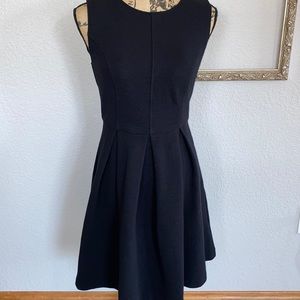 Boden Fit and Flare Dress Size 6P